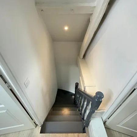 호텔 Maison Avec Cour Exterieur 3*